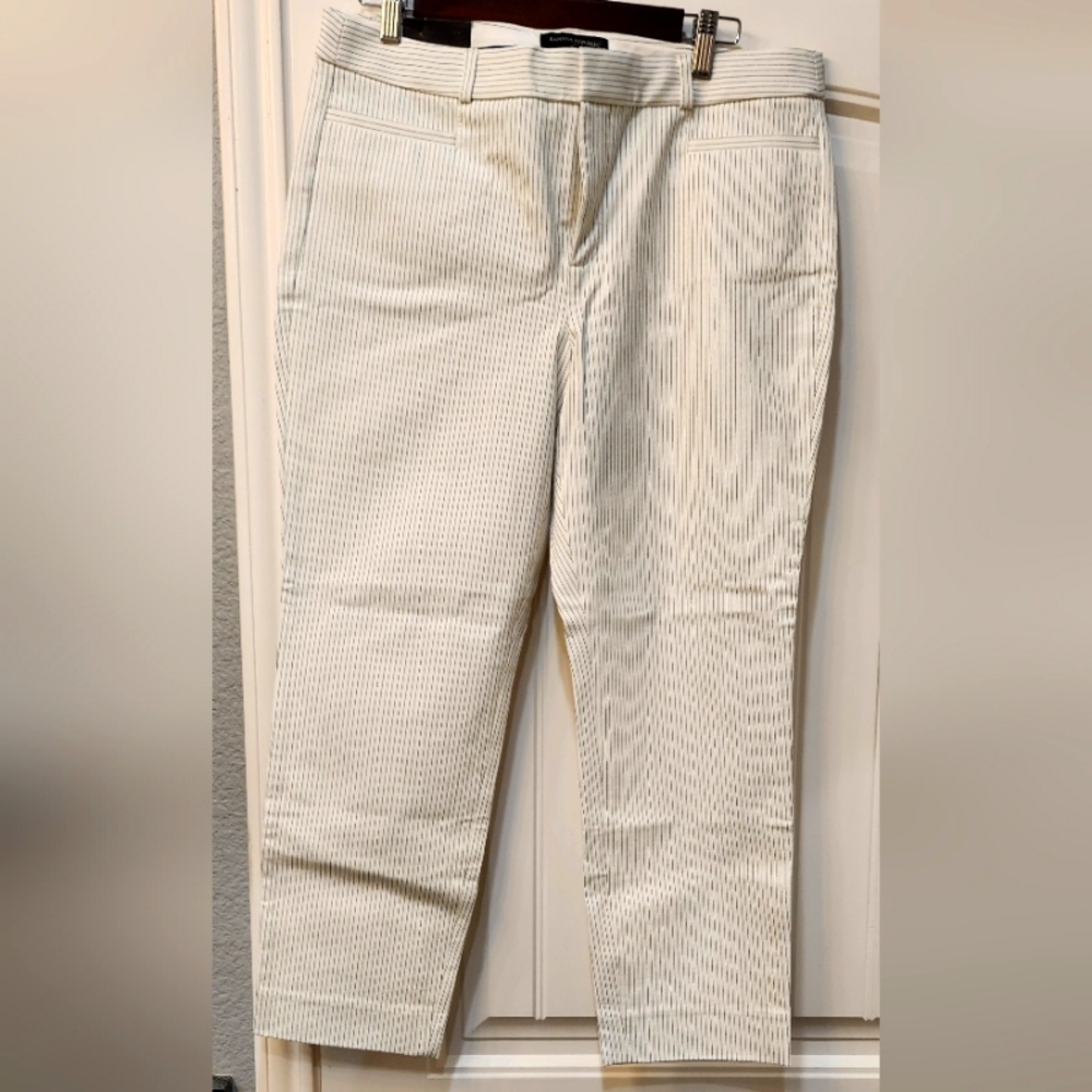 Banana Republic never worn ankle slacks